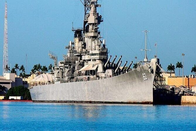 Complete Pearl Harbor Experience from Waikiki Area Hotels - Bowfin submarine museum: small scale, big impact