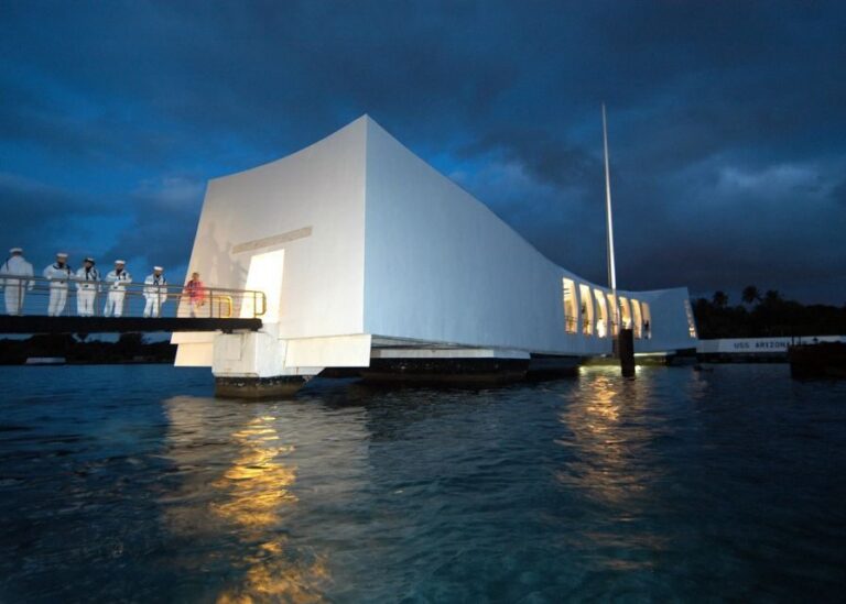 From Waikiki: Pearl Harbor USS Arizona Memorial Program - The Waikiki pickup and Honolulu drive: you get context first