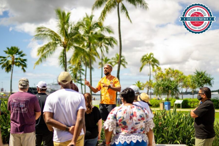 Honolulu: Salute to Pearl Harbor - USS Arizona Memorial Tour - Pearl Harbor Visitor Center: the background that makes the memorial intelligible