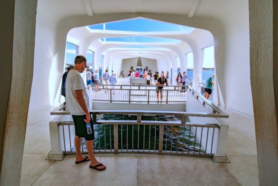 Oahu: Pearl Harbor Battleship Tour - The Arizona Memorial: The Navy Launch Ride and Your 15 Minutes