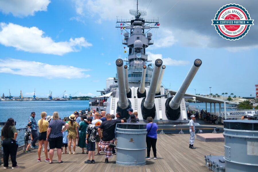 Oahu: Pearl Harbor Tour with USS Arizona Memorial - Who this Pearl Harbor + Mighty Mo tour is best for