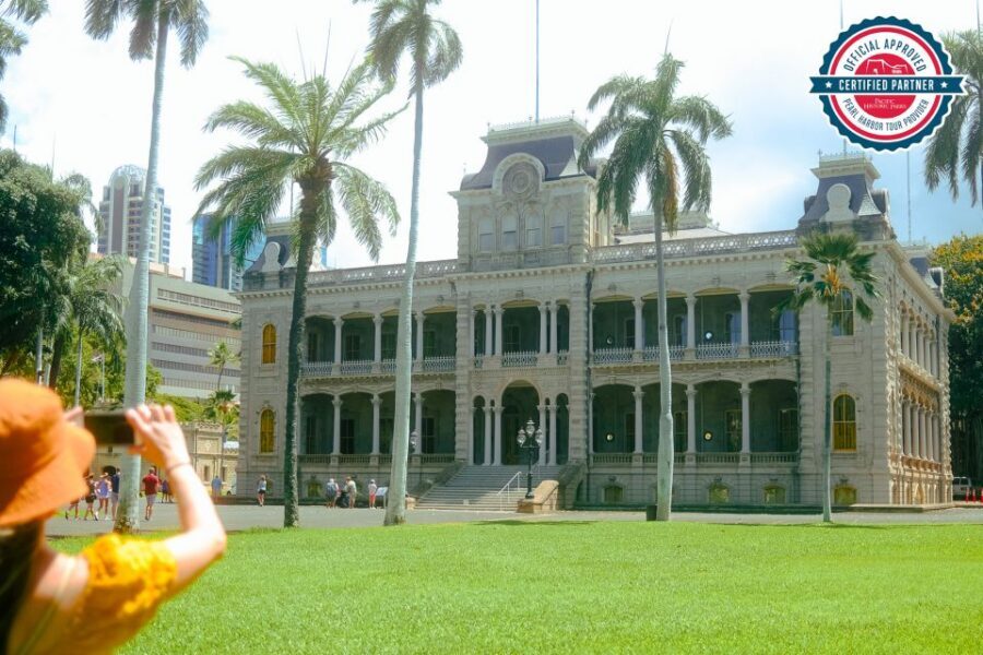 Oahu: Pearl Harbor Tour with USS Arizona Memorial - Punchbowl (National Memorial Cemetery of the Pacific): still worth it, even without drive-through