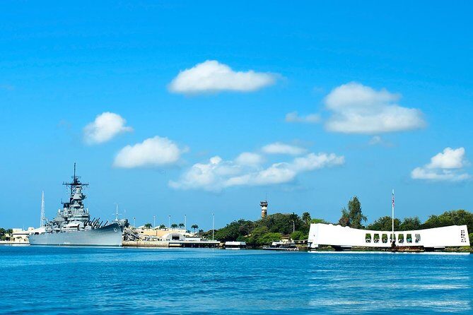 Oahu: Pearl Harbor USS Arizona Memorial - Waikiki pickup: convenient, but don’t assume every hotel is covered