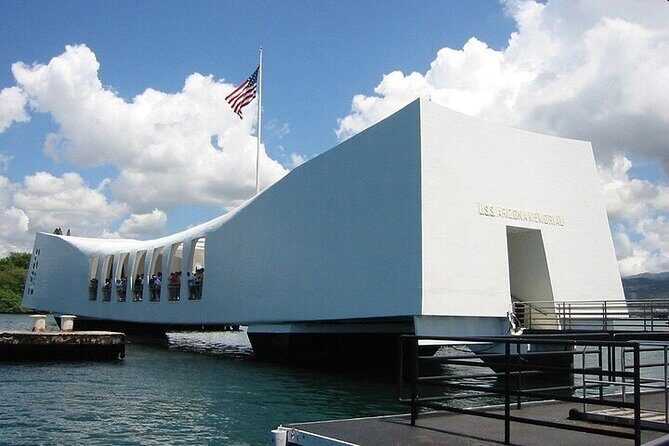 Pearl Harbor USS Arizona Memorial "Private" - Price and value at $250 per person: what you’re really buying